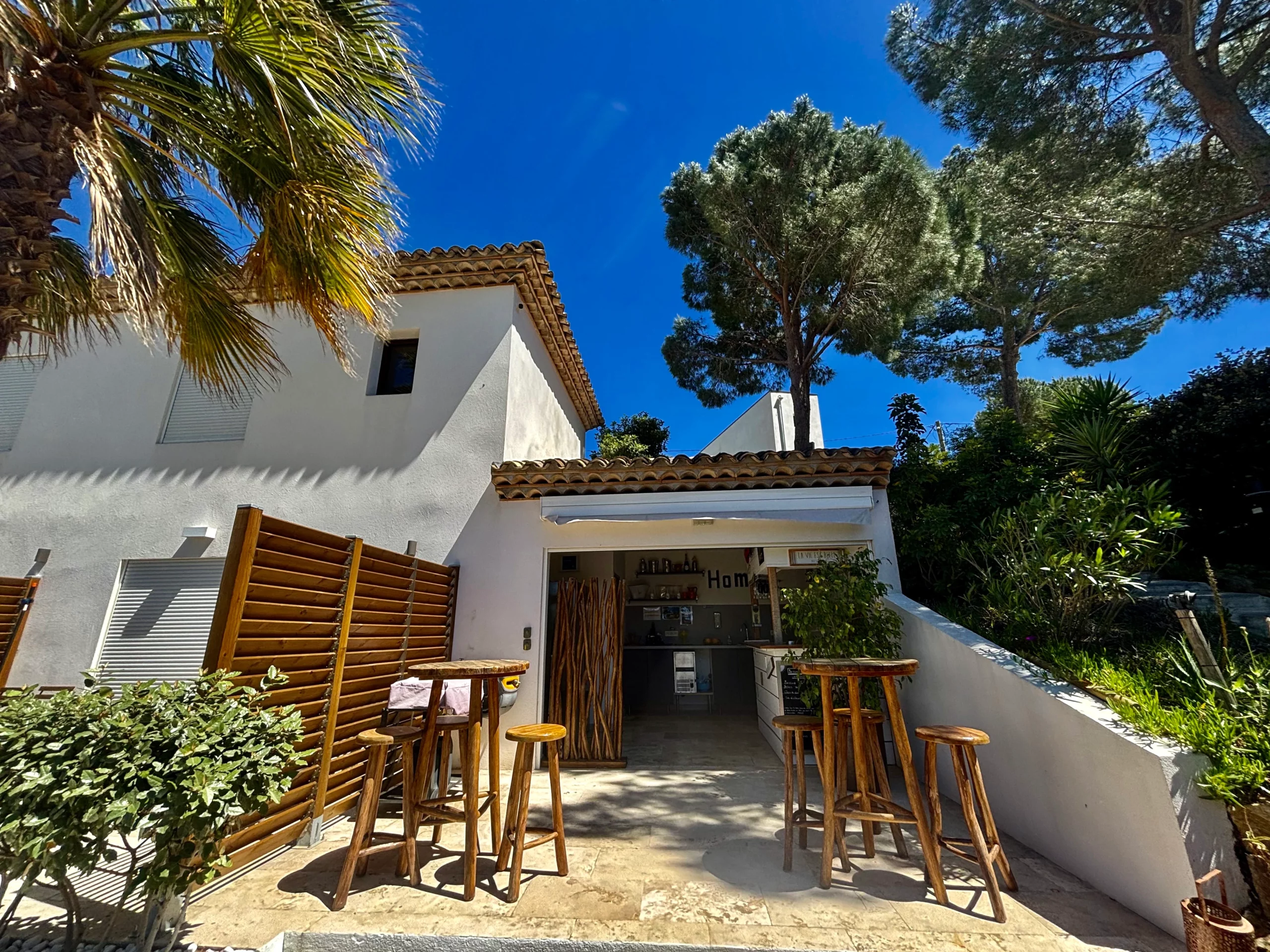 Bar des gîtes HomeStay Bormes-les-Mimosas